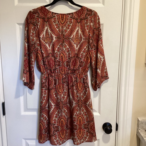 Everly Paisley Print Feminine and Flowy Dress, Size S - Picture 2 of 13